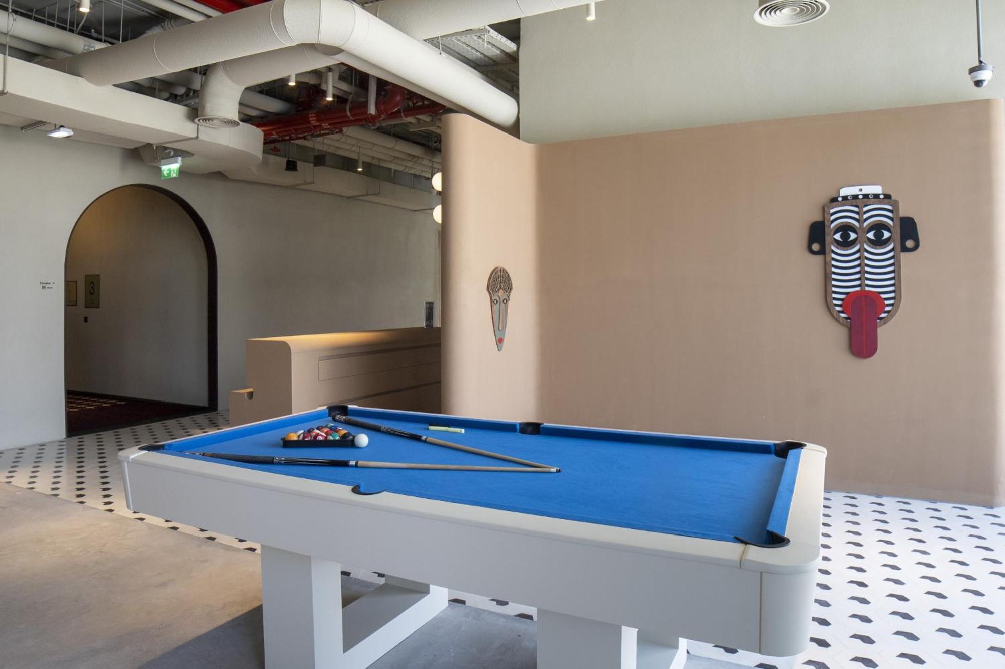 Apartment Modern & Business Travel Ready At Upside Living