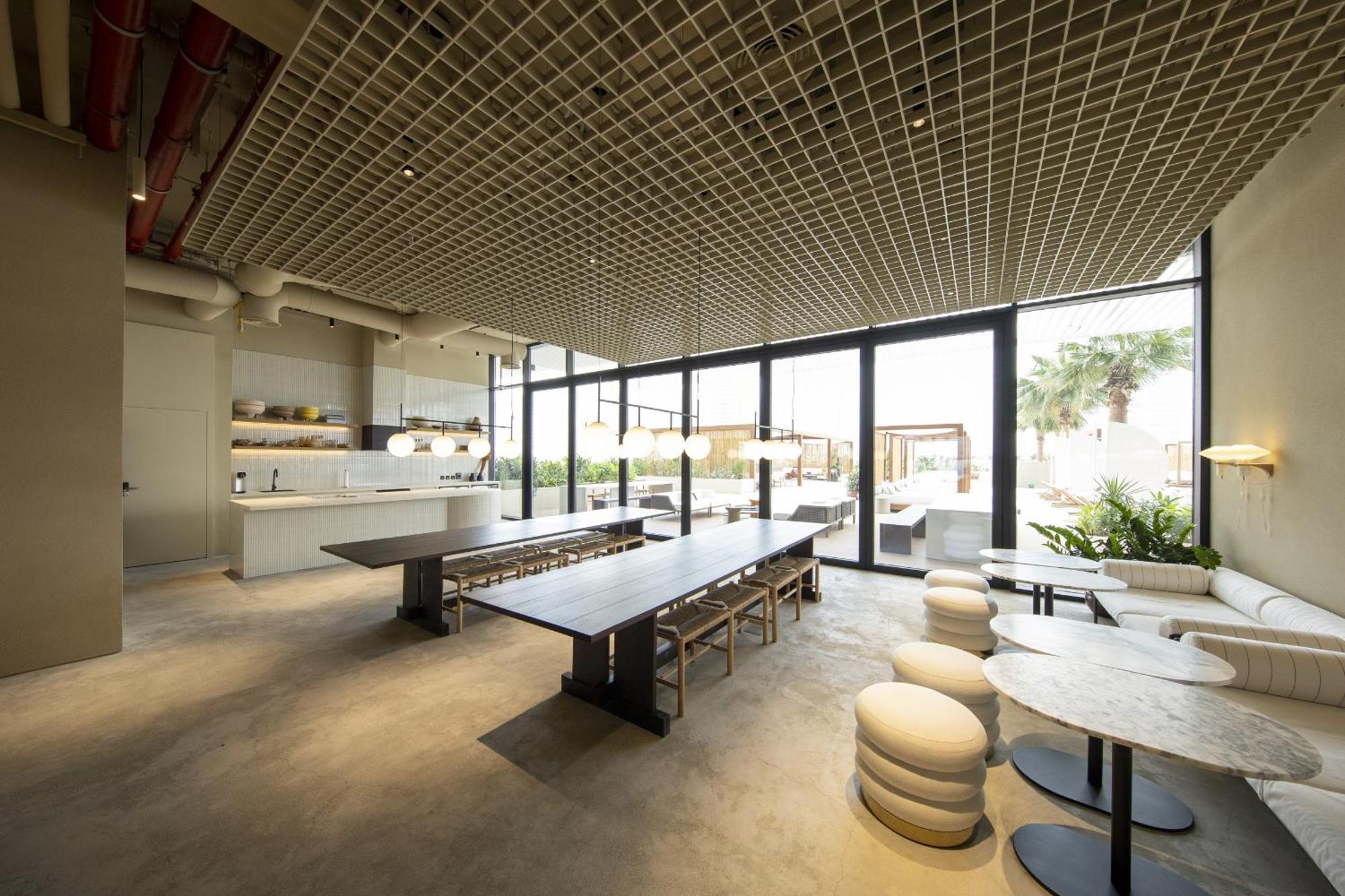 Modern & Business Travel Ready At Upside Living Apartment Dubai